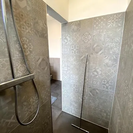 Appartement Wunderschoene Sanierte Vor Den Toren Koelns