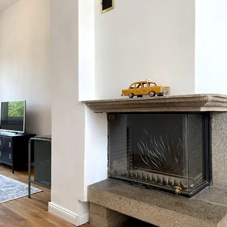 Wunderschoene Sanierte Vor Den Toren Koelns Appartement