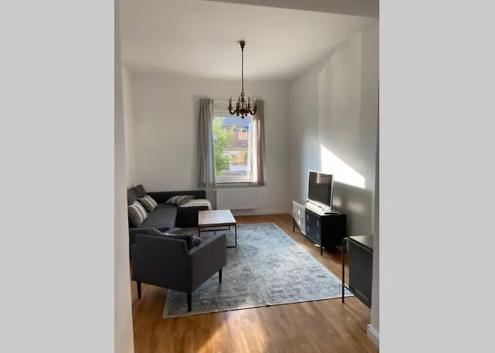 Wunderschoene Sanierte Vor Den Toren Koelns Appartement Cologne