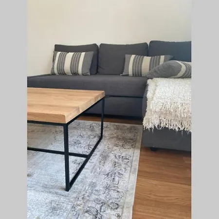 Wunderschoene Sanierte Vor Den Toren Koelns * ケルン