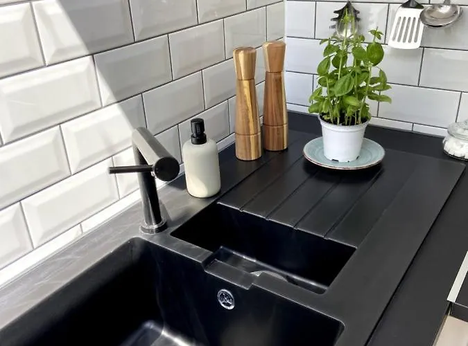 Wunderschoene Sanierte Vor Den Toren Koelns Apartament