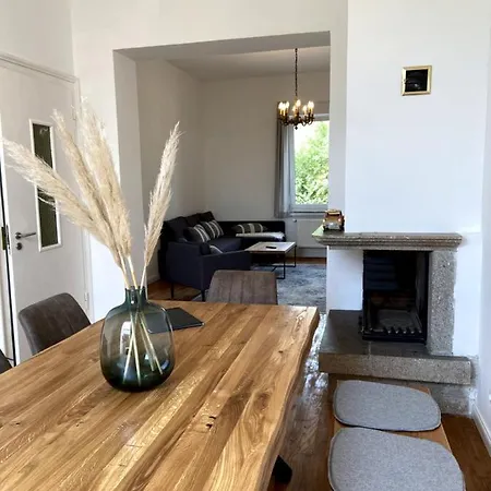 Wunderschoene Sanierte Vor Den Toren Koelns * 쾰른